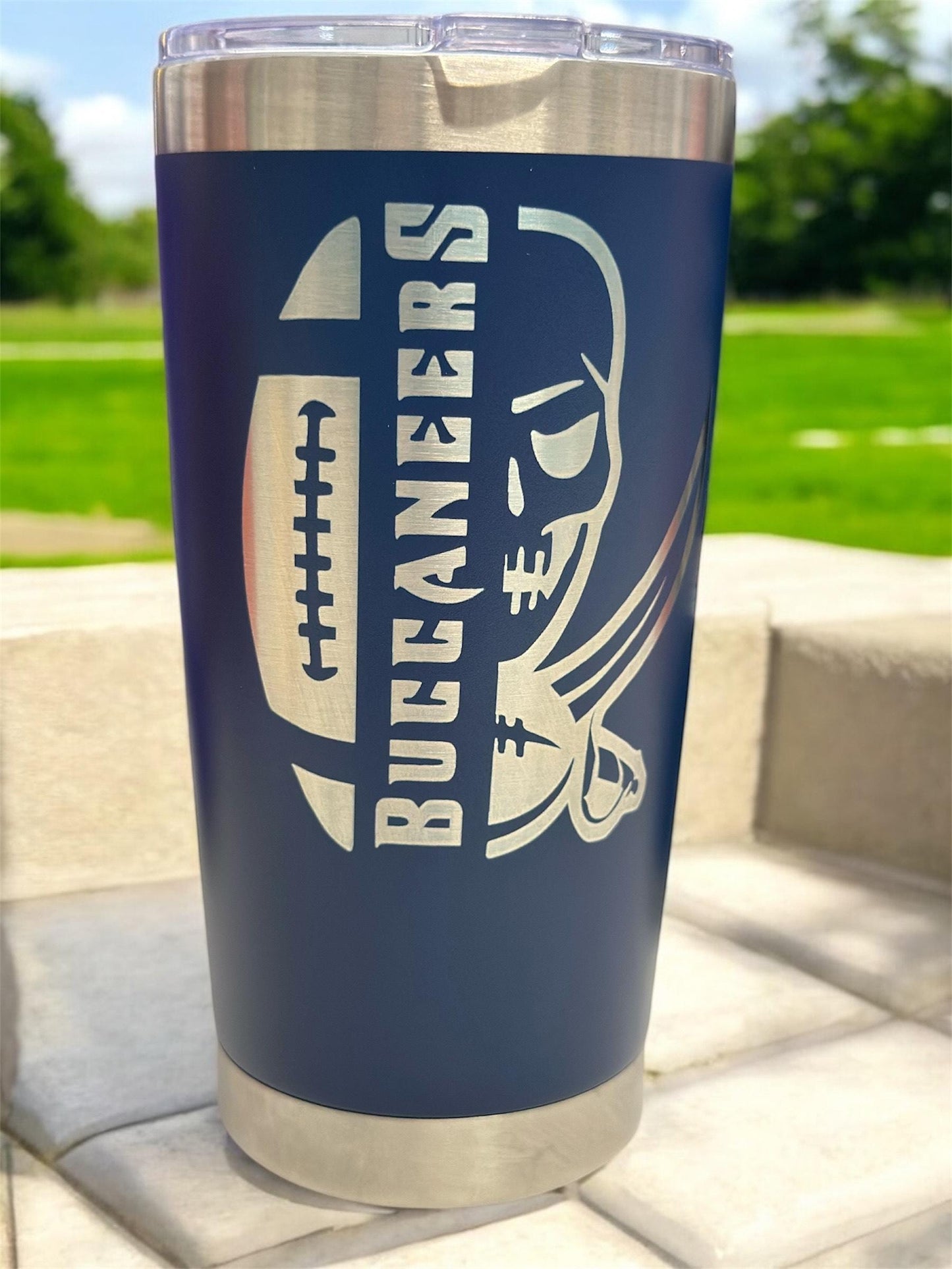 Buccaneers 20oz Stainless Steel Tumbler: Double Wall Insulated Cup